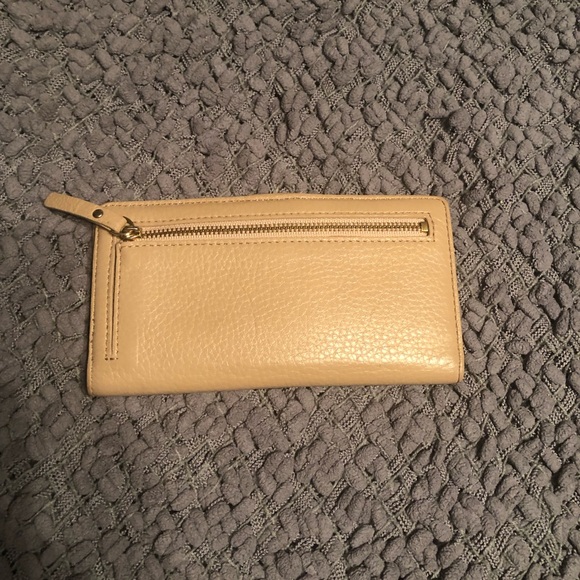 Kate Spade wallet - Picture 2 of 4